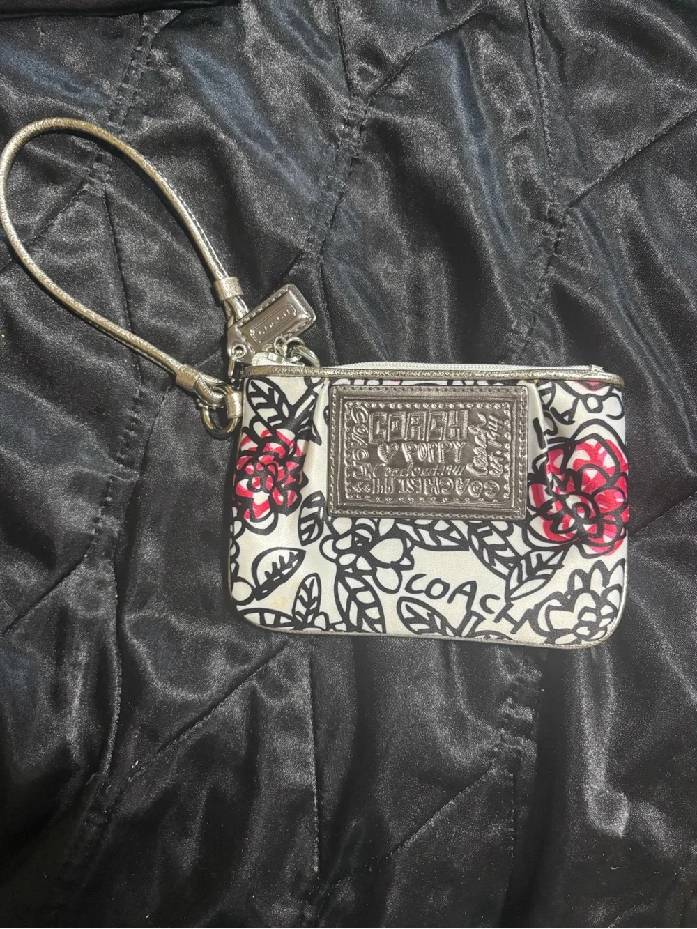 COACH Poppy Sateen Small Wristlet